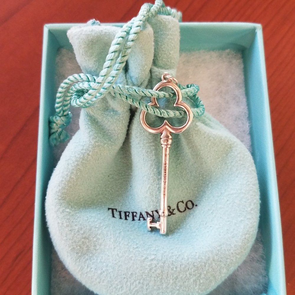 Tiffany & Co. Trefoil Clover Key Pendant - 2 Inches